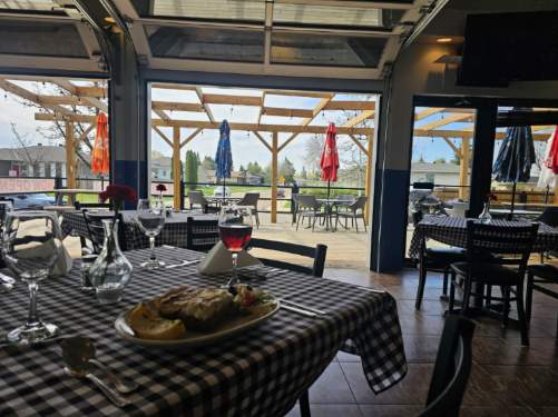 Banner Ouzo Taverna 01