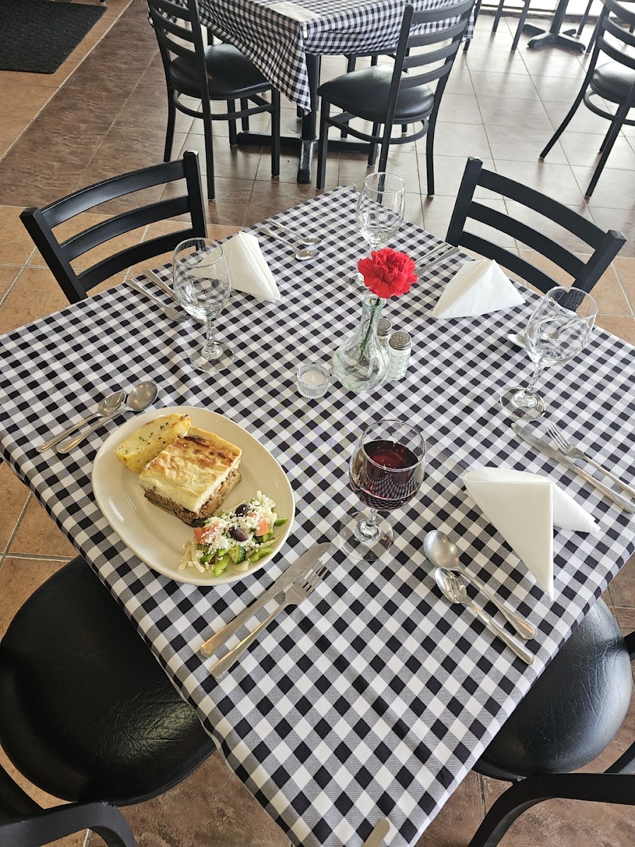 Banner Ouzo Taverna 03